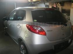  Продажа Mazda Demio Изображение 1 из 2