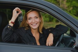 зачем женщине авто 